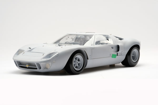 フォード GT40 1/8スケールモデル Amalgam's 1:8 scale Ford GT40 Model Reaches Prototype Stage