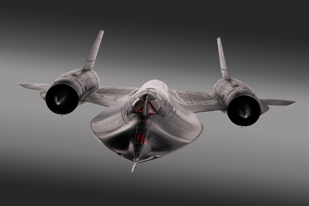 Enthüllung des neuen Fotoshootings der legendären Lockheed SR-71 „Blackbird“