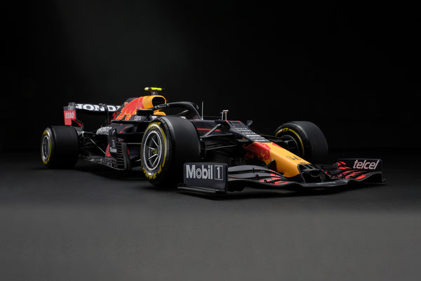 1/43 鈴鹿特注 Red Bull RB16 Abu Dhabi 2020 Red Bull Racing Honda RB16B - 2021 Abu Dhabi Grand Prix - Sergio