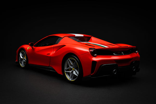 フェラーリ 488 GTB (2015) – Amalgam Collection