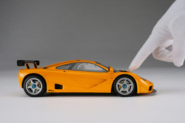 絶版1/18ut マクラーレンF1 ＬＭ 1/18 UT models McLaren F1 LM Orange w/ Box From Japan Model