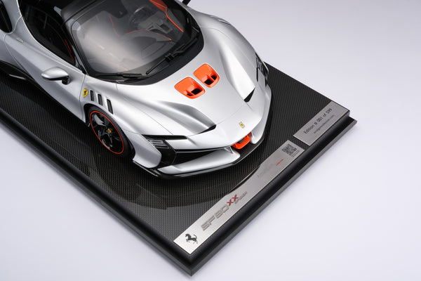 フェラーリ SF90 XX スパイダー – Amalgam Collection