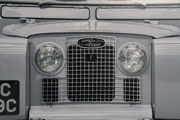 Land Rover Series 2a - 85cm Half Tone Flat Bed Print - Front