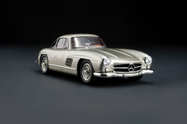 メルセデス-ベンツ 300SL ガルウィング – Amalgam Collection