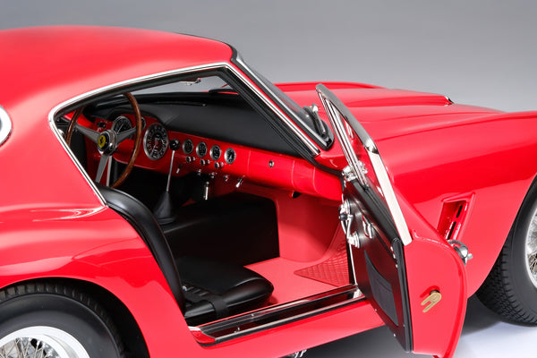 Ferrari 250 GT Berlinetta SWB (1961) - 1:8 scale – Amalgam Collection Ferrari 250 GT Berlinetta SWB (1961) - 1:8 scale – Amalgam Collection