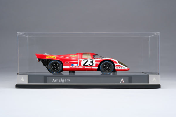 M6016marketingphoto_2_grande.