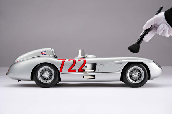 メルセデス・ベンツ 300 SLR '722' - 1955 ミッレミリア受賞者 メルセデス・ベンツ 300 SLR '722' - 1955 ミッレミリア受賞者
