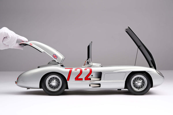 メルセデス・ベンツ 300 SLR #722 - 1955 ミッレミリア受賞者