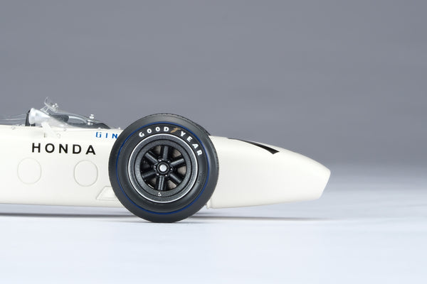 Honda RA272 - Gran Premio de México (1965) – Amalgam Collection