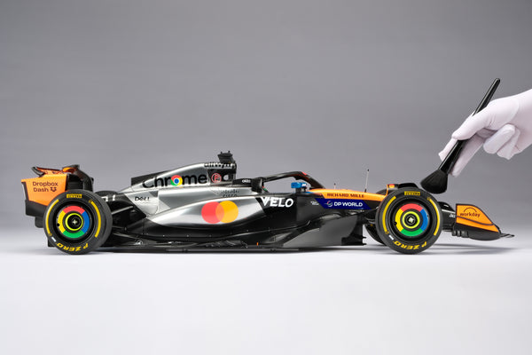 マクラーレン MCL39 - 2025年イギリスグランプリ – Amalgam Collection