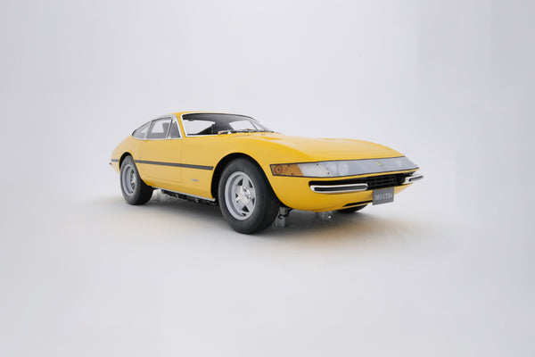 フェラーリ 365 GTB/4 (1968) 「デイトナ」 US バージョン – Amalgam
