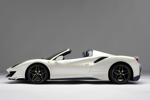 Ferrari 488 Pista Spider 2018 限定120台 Ferrari 488 Pista Spider (2018) – Amalgam Collection