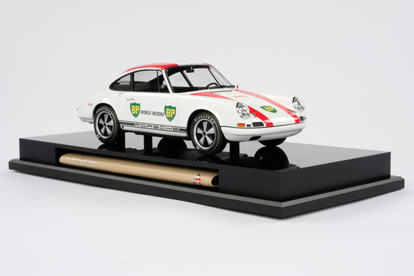 Porsche 911R - 1967 BP World Record – Amalgam Collection