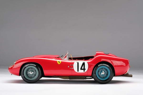 フェラーリ 250 TR - 1958 年ル・マン優勝車 – Amalgam Collection フェラーリ 250 TR - 1958 年ル・マン優勝車 – Amalgam Collection