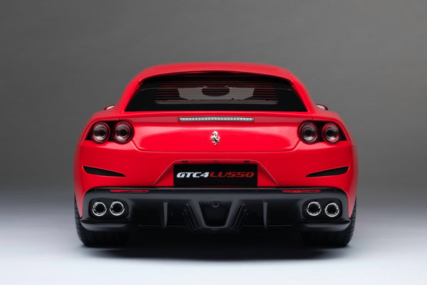 Ferrari GTC4 ルッソ（レッド） – Amalgam Collection