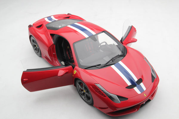 フェラーリ 458 スペチアーレ (2013) – Amalgam Collection