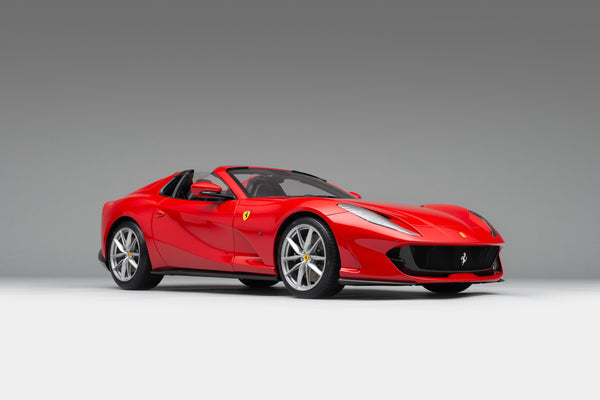 フェラーリ812 GTS – Amalgam Collection