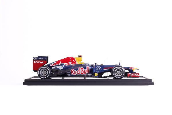 Red-Bull-RB8-Japan-1-8-Generic