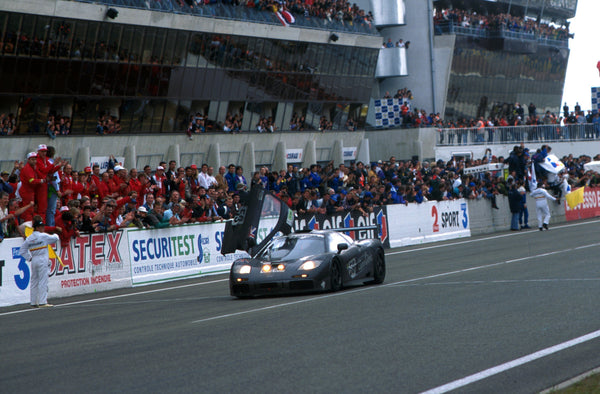 McLaren F1 GTR - 1995 Le Mans Winner - Ueno Clinic Livery - Race