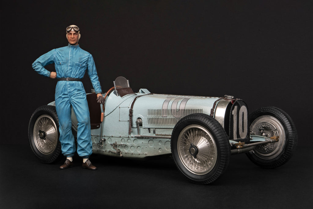 Amalgam Reveal Edición especial Bugatti Type 59 con figura de J.P. Wimille