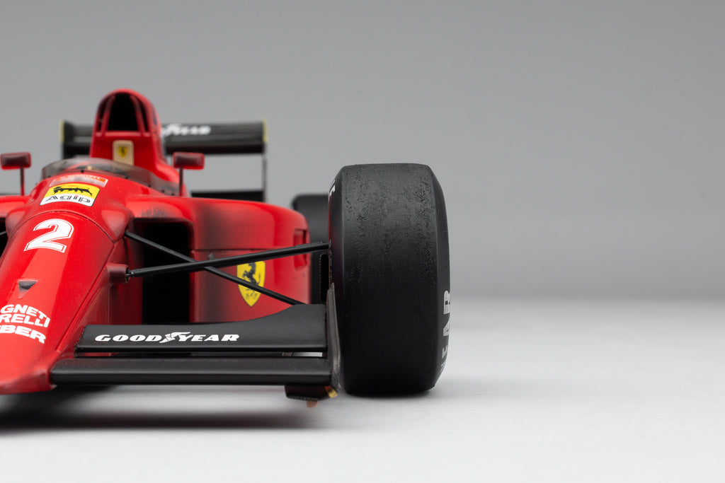 Amalgams limitierter Race Weathered Ferrari F1-90 im Maßstab 1:8