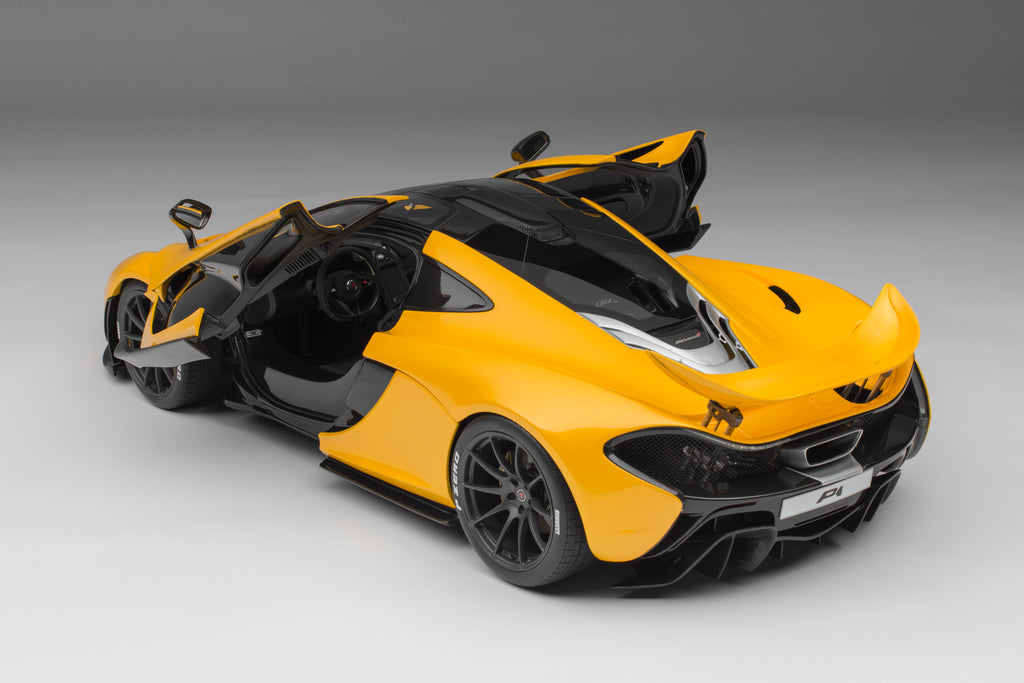 McLaren P1 at 1:8 scale