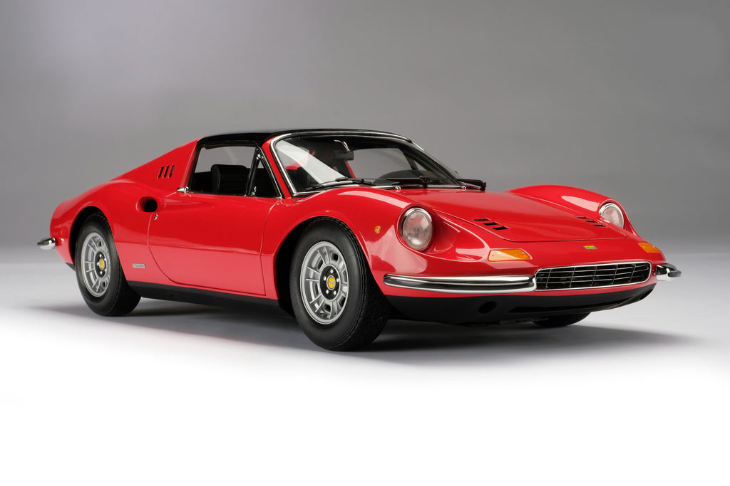 Wir feiern ein halbes Jahrhundert des Ferrari Dino 246 GTS