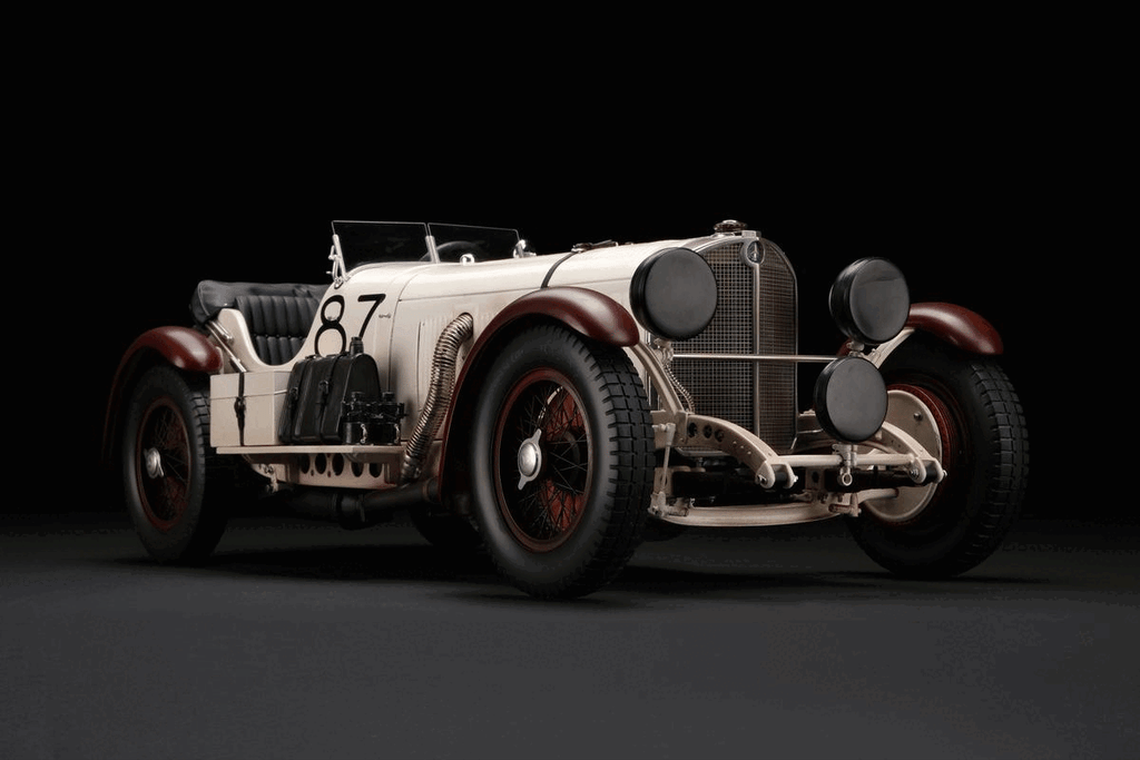 1:8 スケールのメルセデス・ベンツ SSKL の写真撮影を更新しました 1:8 スケールのメルセデス・ベンツ SSKL の写真撮影を更新しました