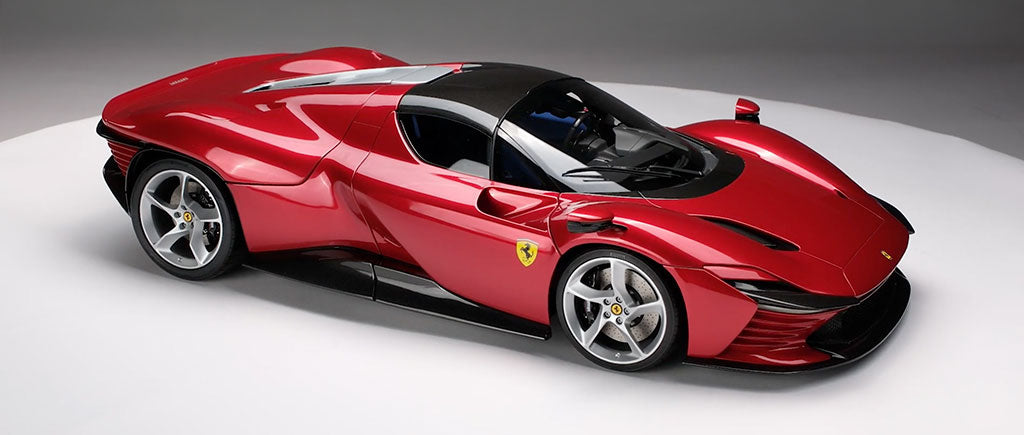 Amalgam Collection Ferrari Daytona SP3 at 1:8 Scale