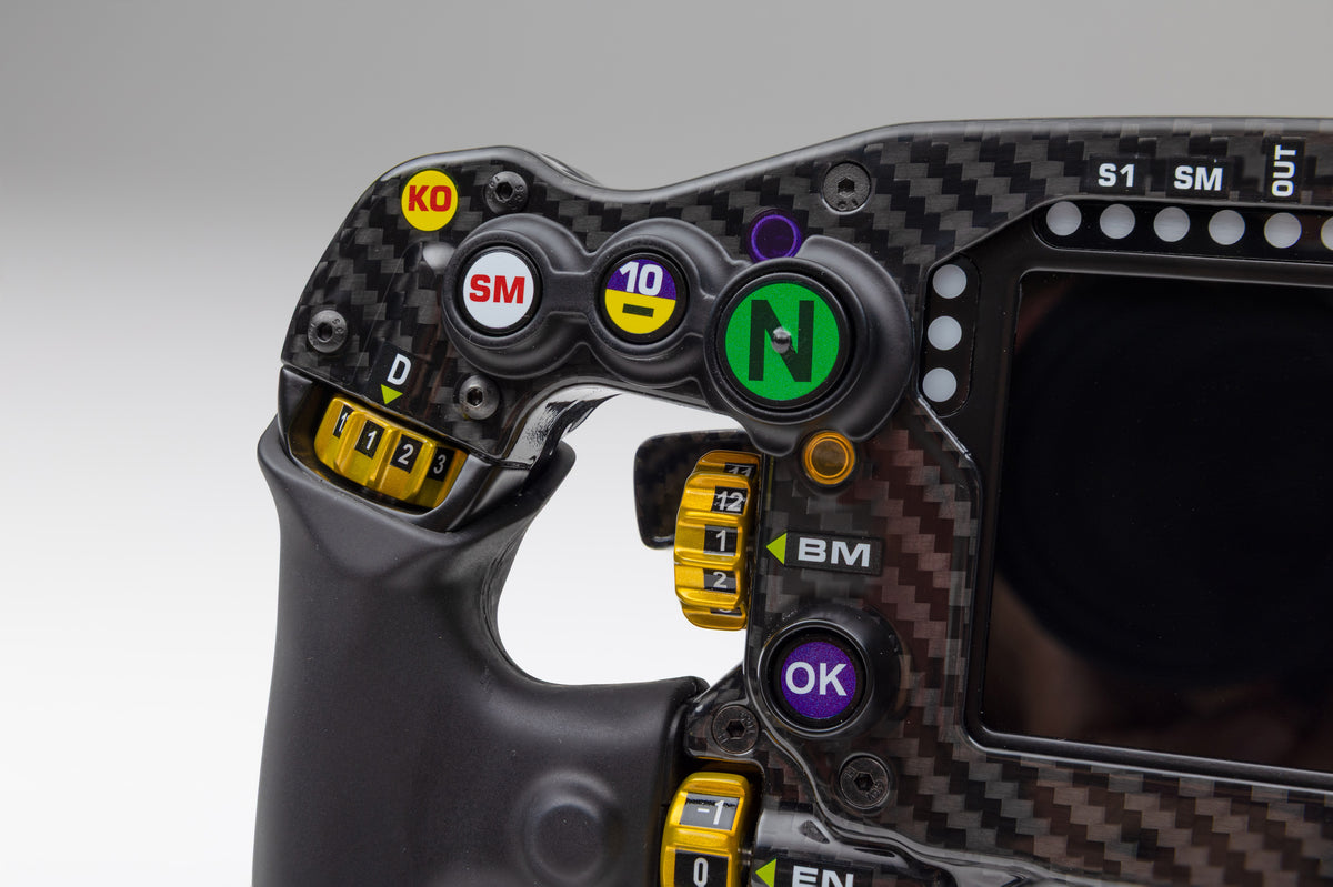 Volant Ferrari SF-26 (2026) - Lewis Hamilton