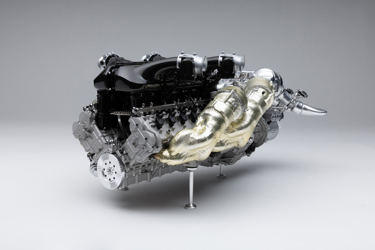 Moteur et boîte de vitesses BUGATTI Tourbillon V16 (2026)