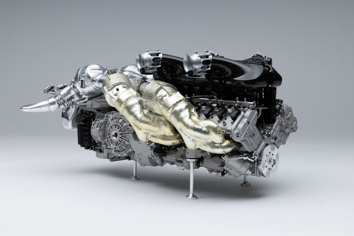 Moteur et boîte de vitesses BUGATTI Tourbillon V16 (2026)