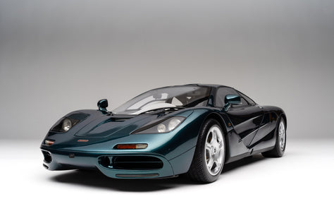 McLaren F1 (1992) - Dark Metallic Green