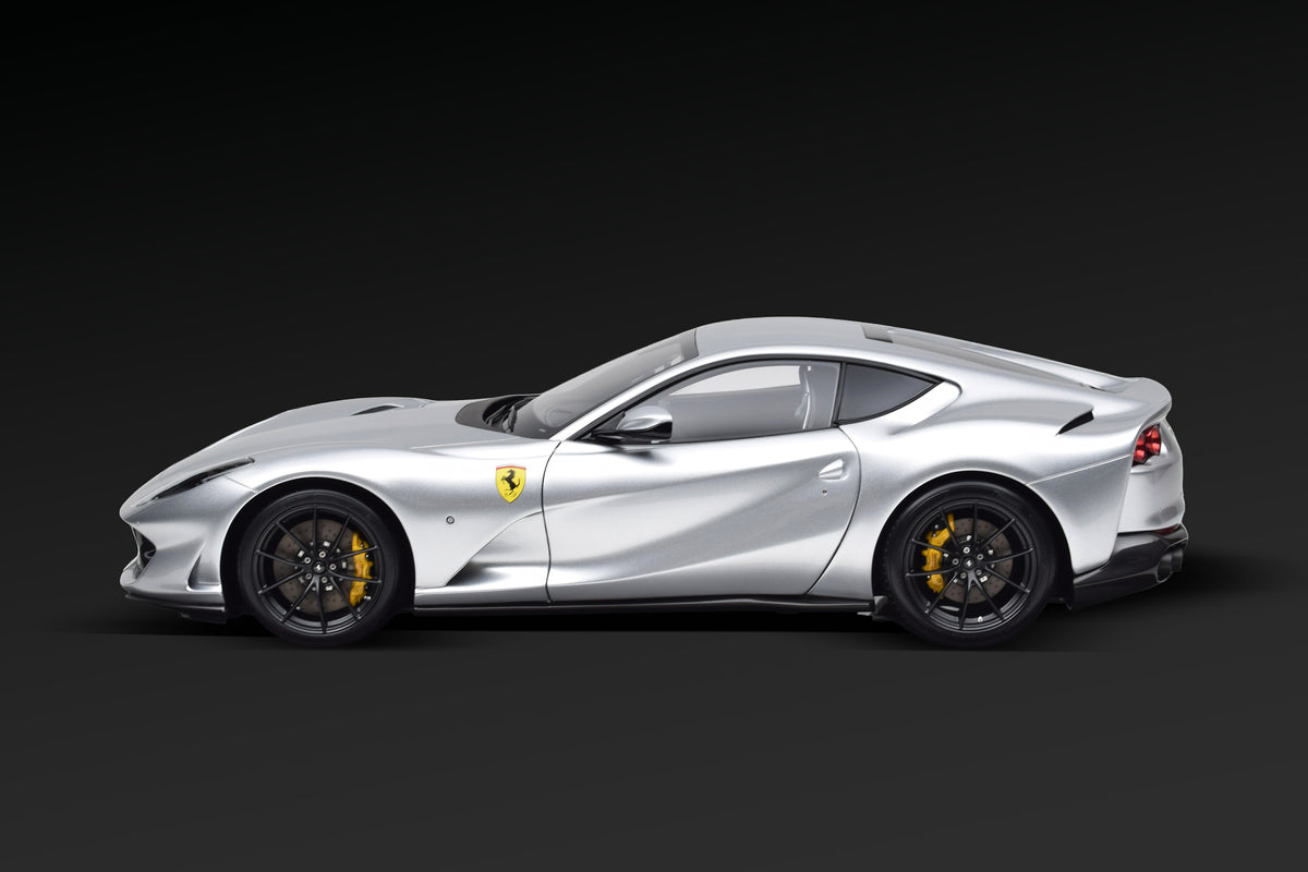 Ferrari 812 Superfast - Tailor Made