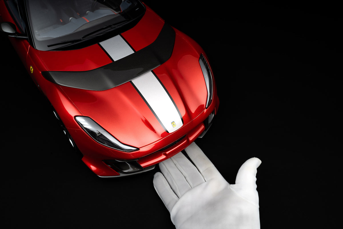 Ferrari 812 Competizione A (2021) - 1:8 scale