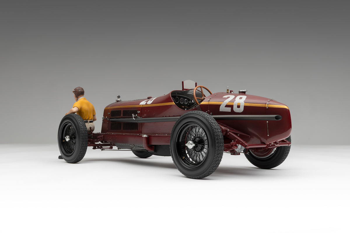 Alfa Romeo 8C 2300 "Monza" - 1932 Monaco Grand Prix Winner - Tazio Nuvolari Figure Edition at 1:8 scale by Amalgam Collection