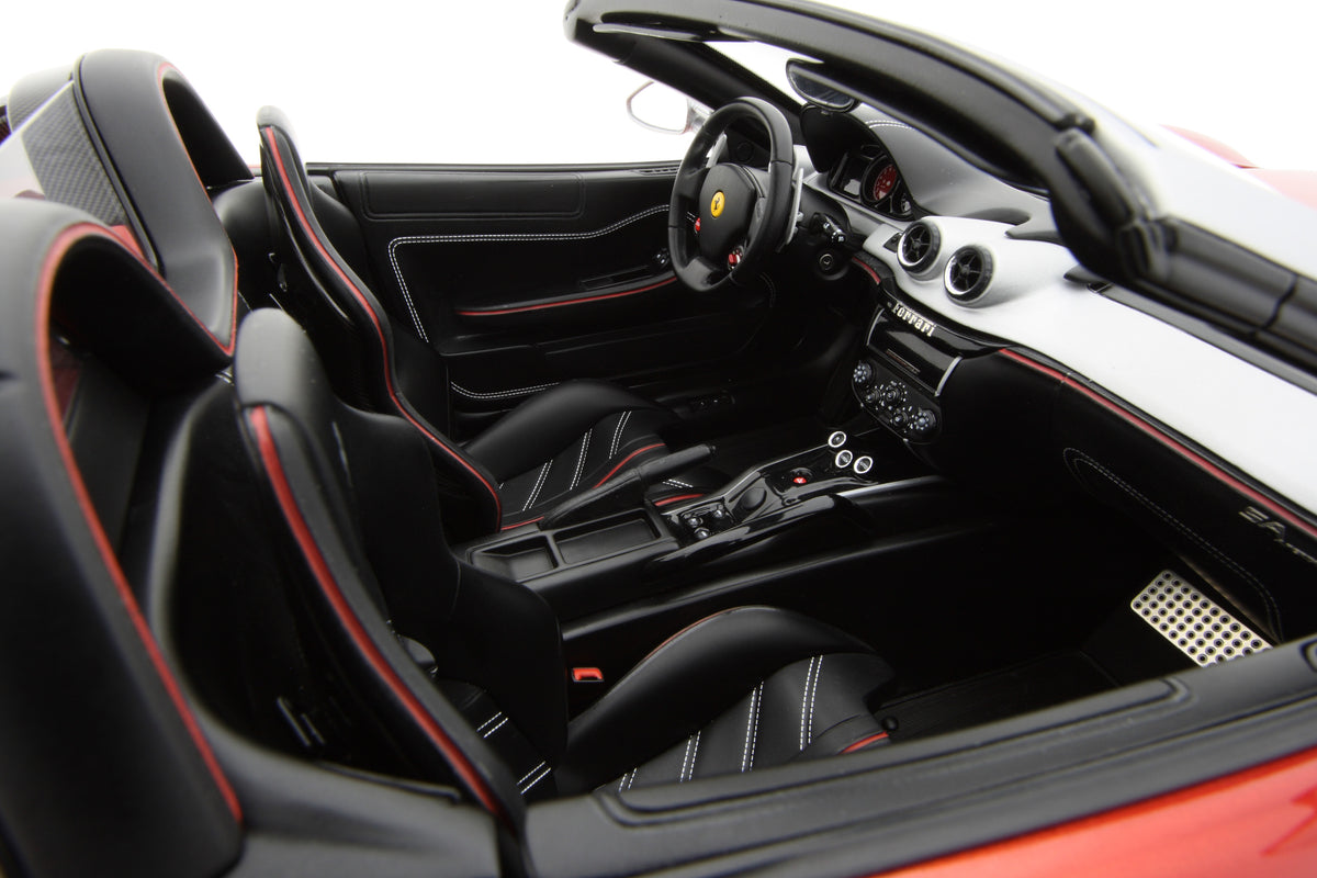 Ferrari 599 SA Aperta (2010) - Rouge