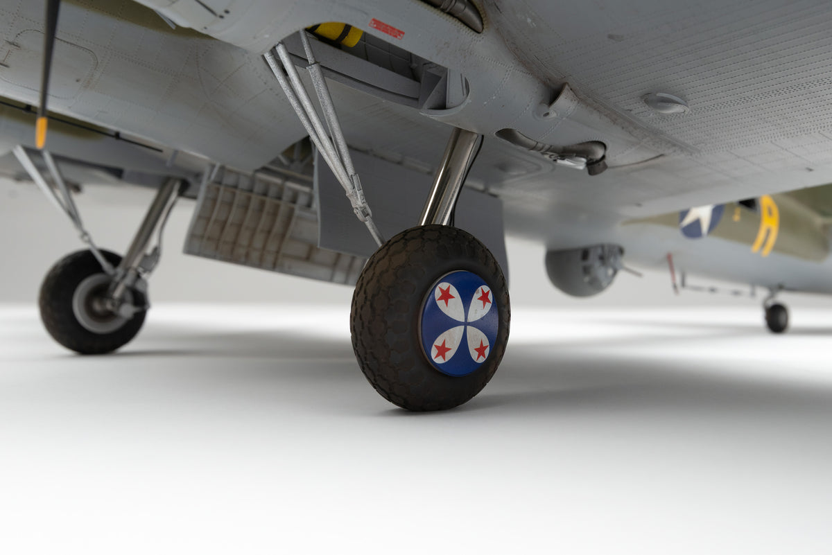 B-17F Flying Fortress - 'Memphis Belle' at 1:32 scale by Amalgam Collection