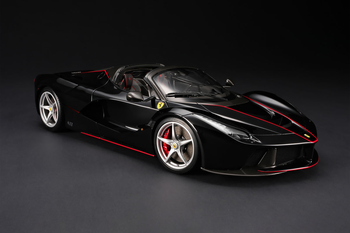 Ferrari LaFerrari Aperta - Tailor Made