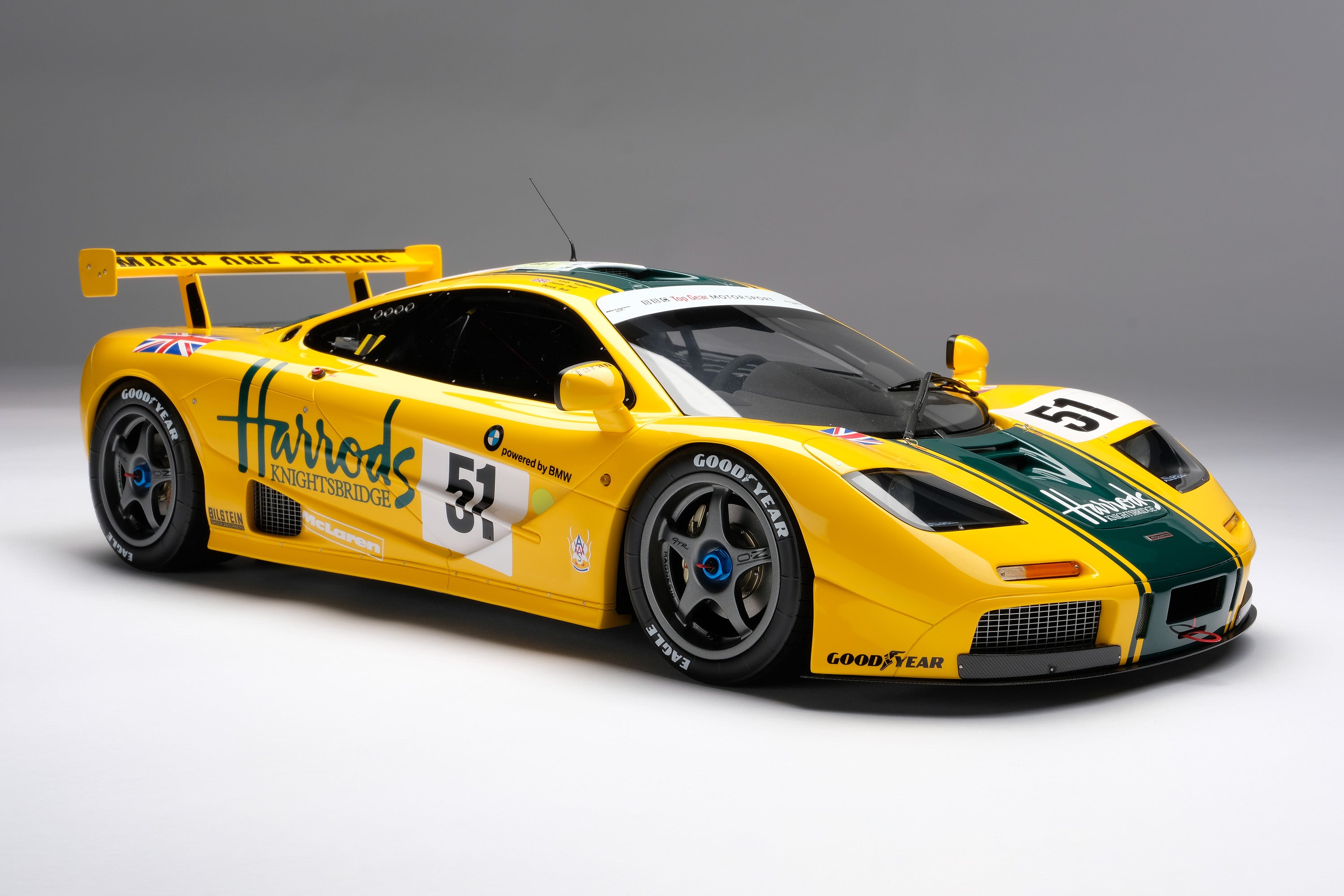 McLaren F1 GTR - 1995 Le Mans - Harrods Livery - Third Place - 1:8