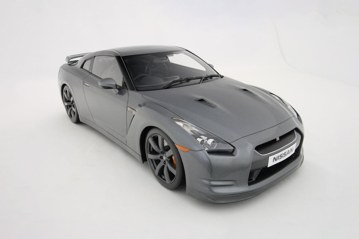 Nissan GT-R