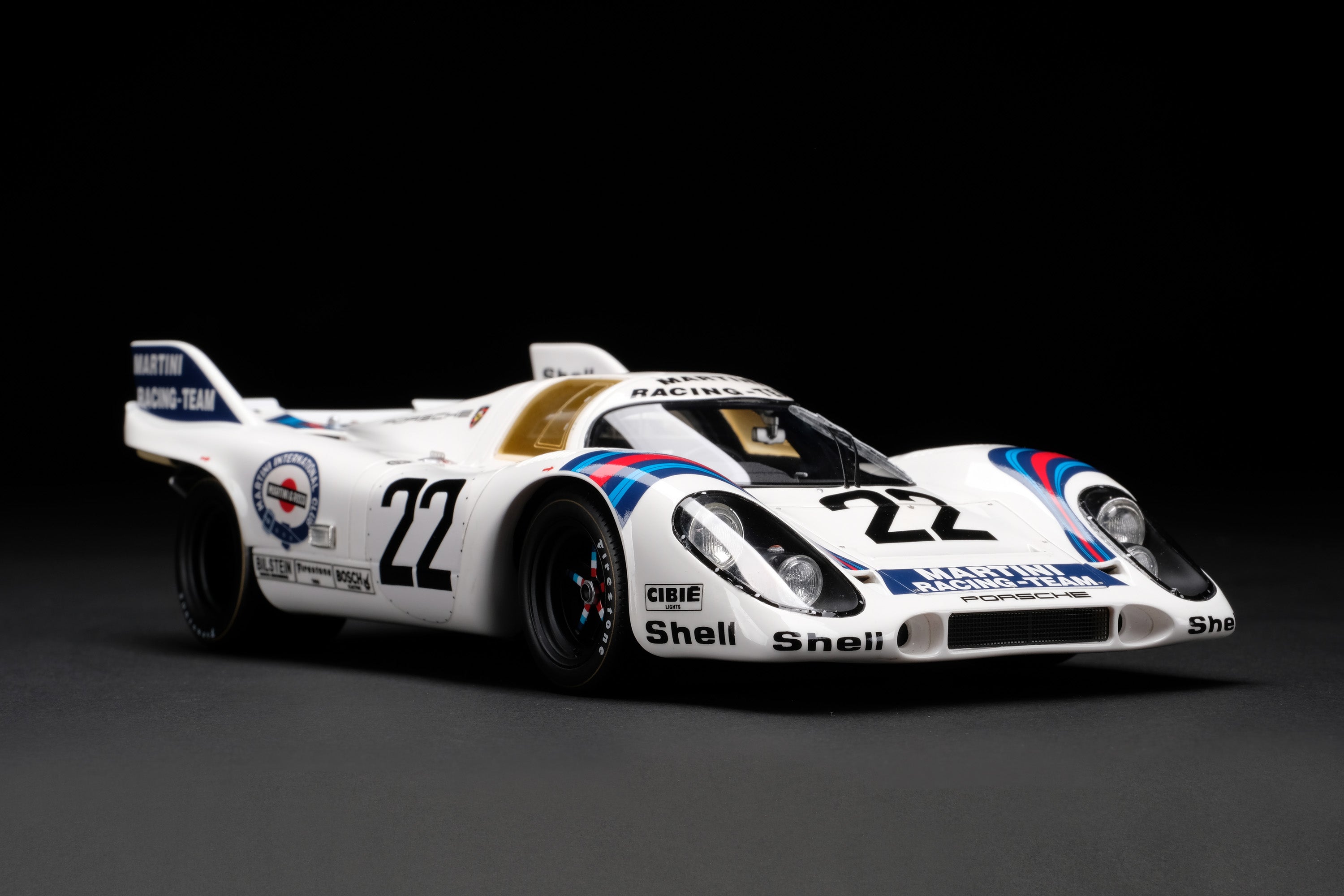 ポルシェ 917K - 1971 年のル・マンの勝者 - マティーニ・カラーリング