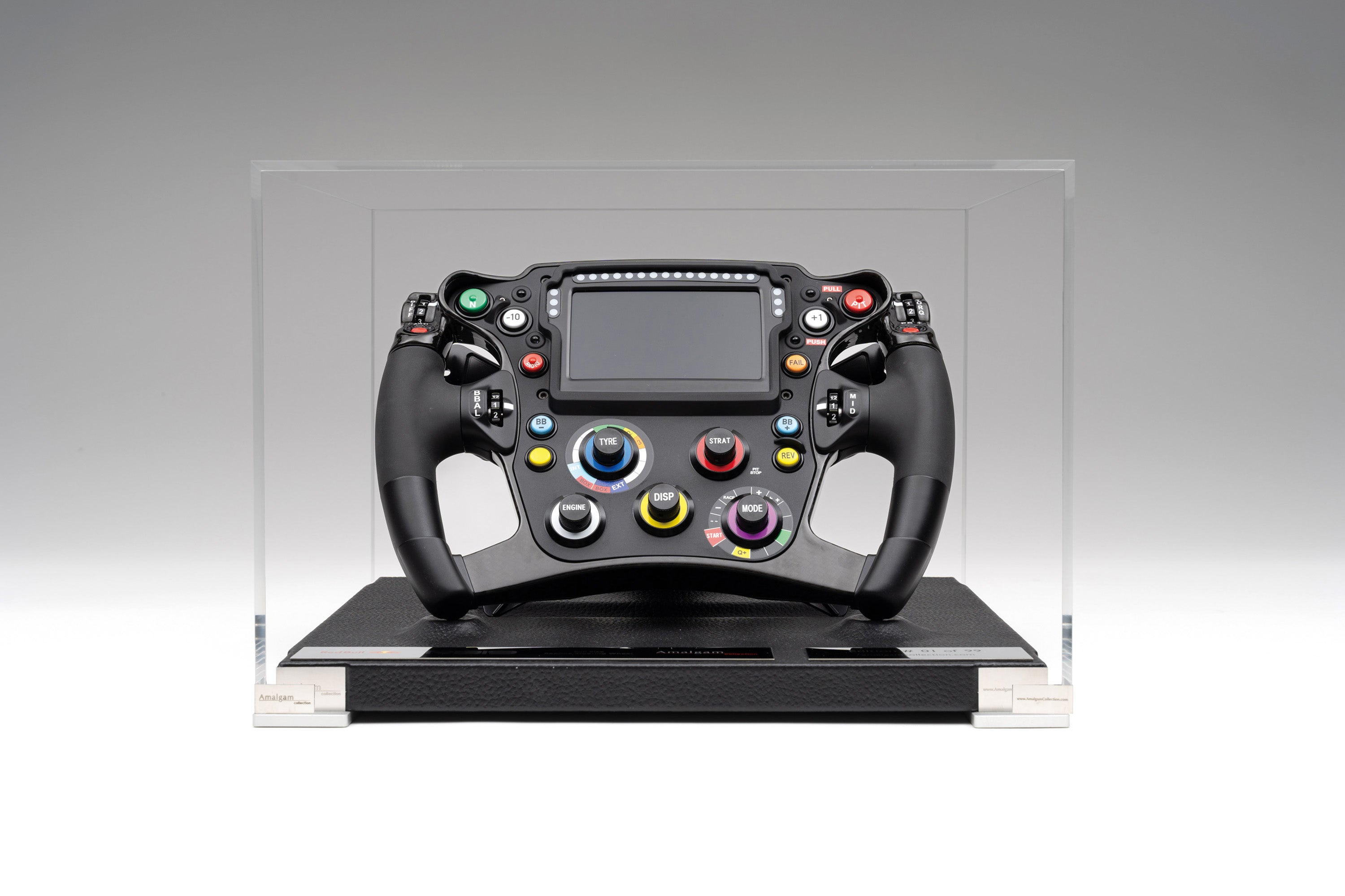 オラクル レッドブル レーシング RB19 ハンドル (2023) – Amalgam