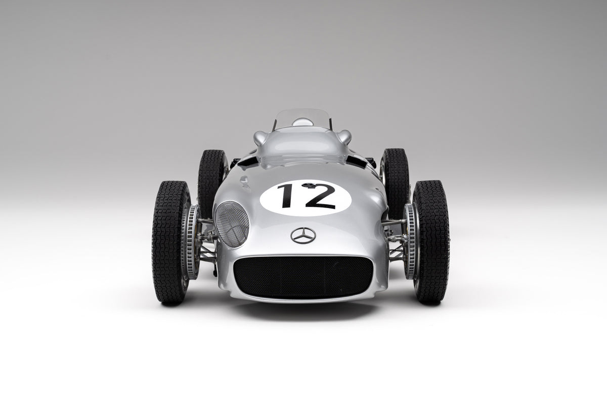 Mercedes-Benz W196 Monoposto - 1955 British GP - #12 Sir Stirling Moss