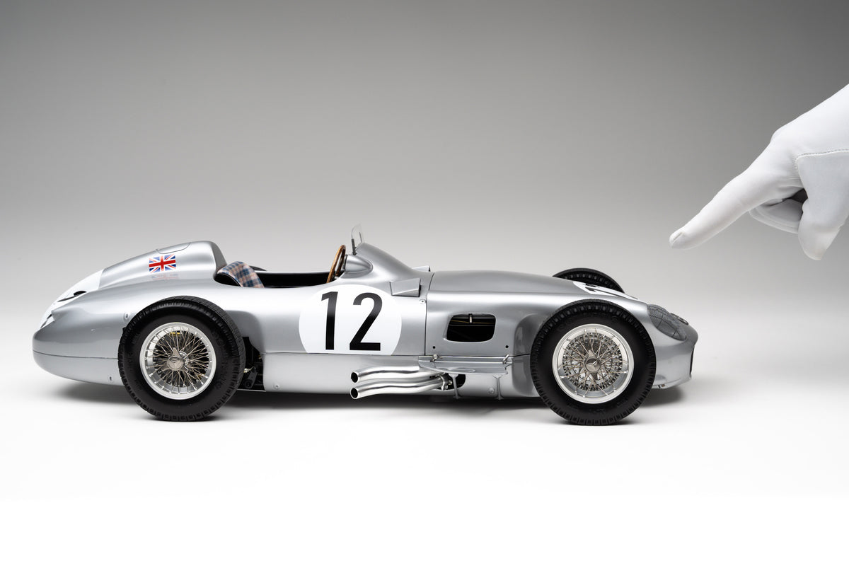 Mercedes-Benz W196 Monoposto - 1955 British GP - #12 Sir Stirling Moss