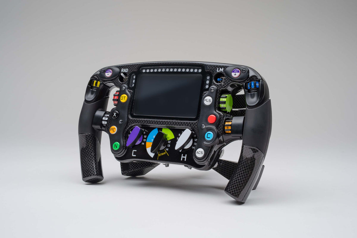 Volant McLaren MCL38 (2024)