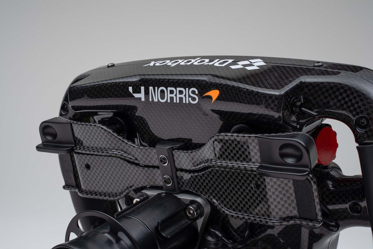 Volant McLaren MCL38 (2024)