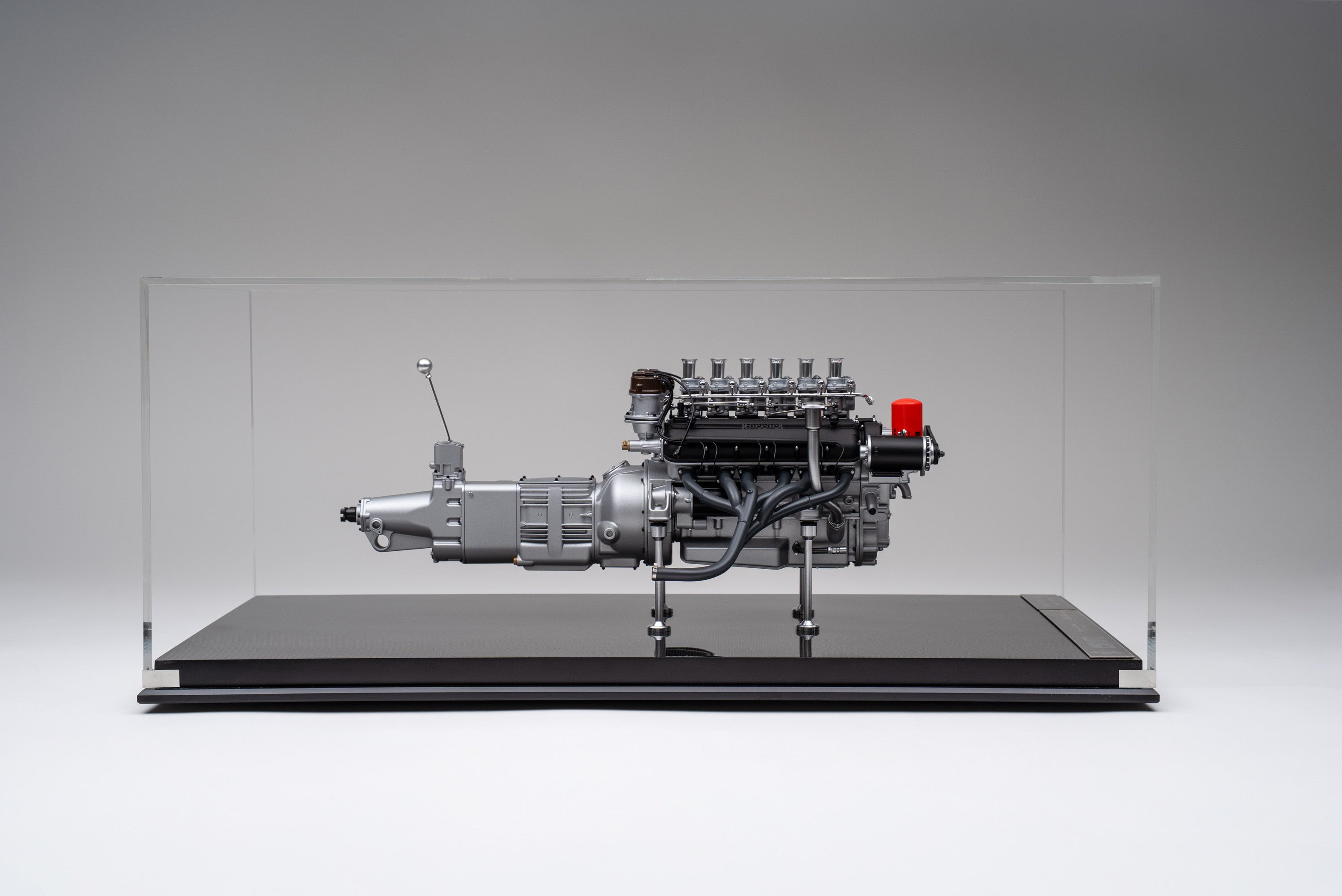 フェラーリ 250 GTO V12 エンジンとギアボックス – Amalgam Collection