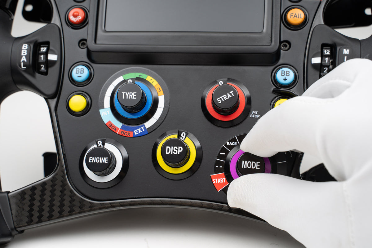 Oracle Red Bull Racing RB18 Steering Wheel (2022)