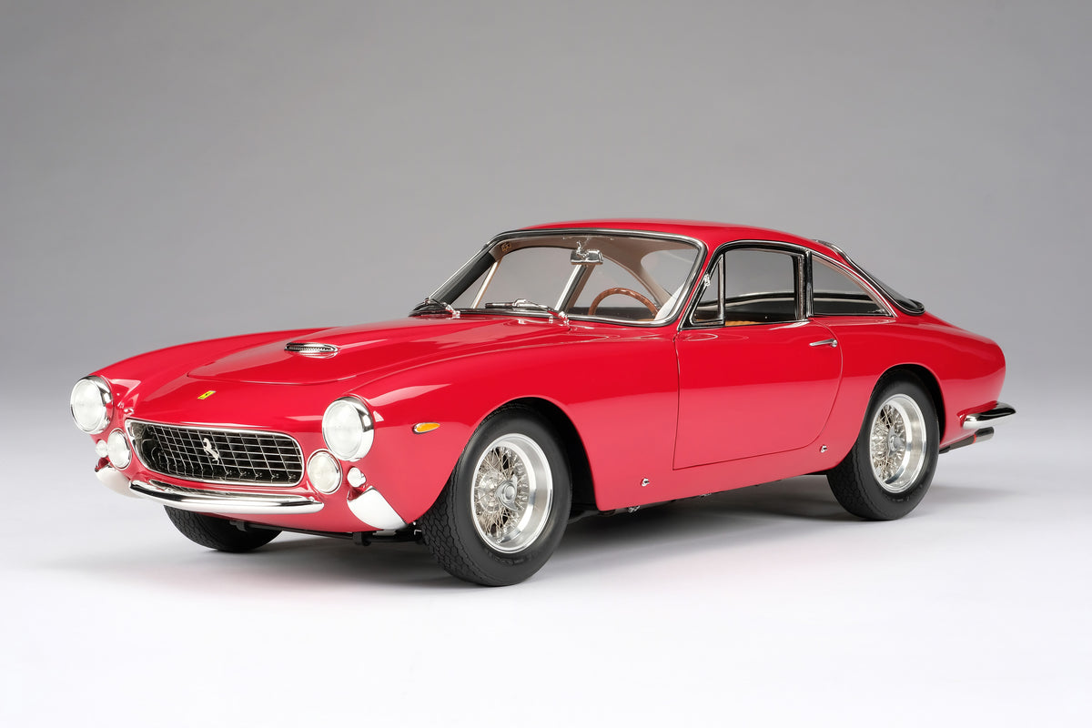 Ferrari 250 GT Lusso (1962) - Échelle 1:8